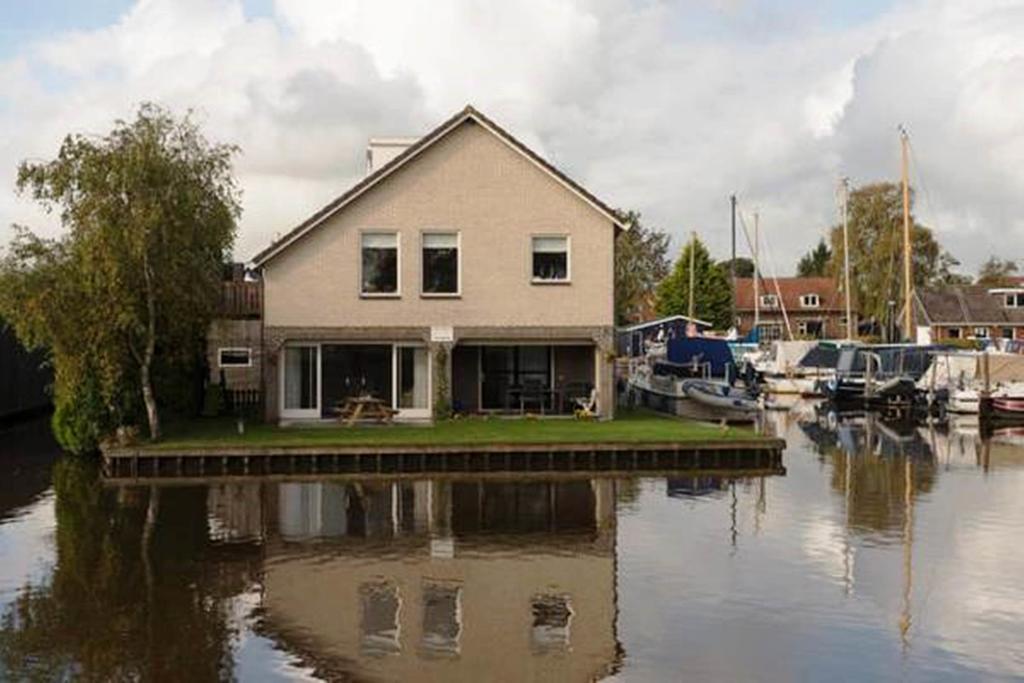 Appartement Hoek Giethoorn Exterior photo
